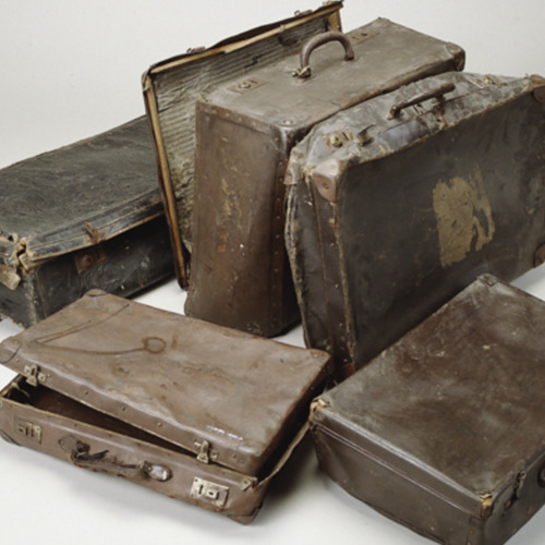 Personal Treasures Confiscated from Jewish Prisoners